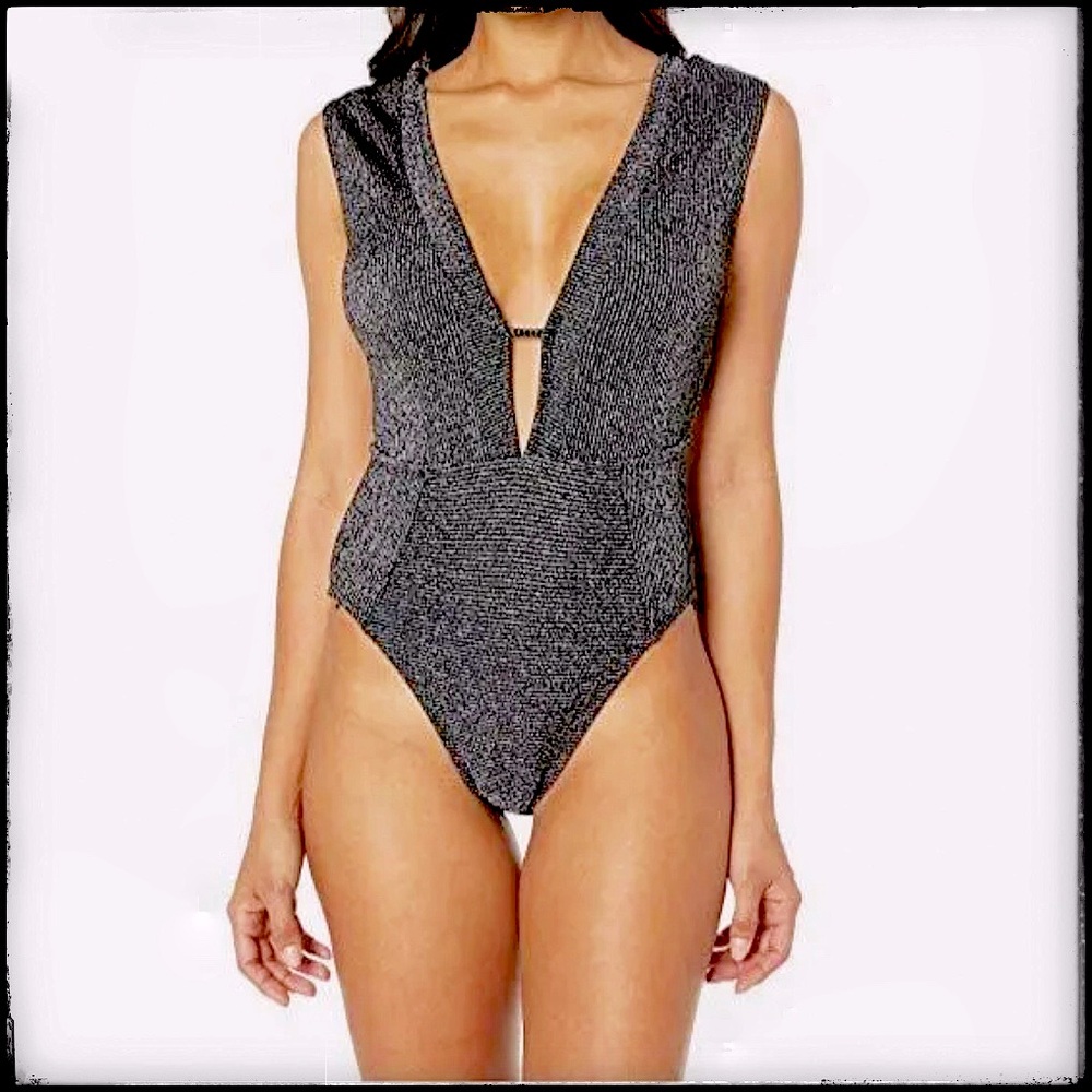 Slimming Black Metallic Plunge Front Cap Sleeve One Piece Swimsuit Kenneth Cole